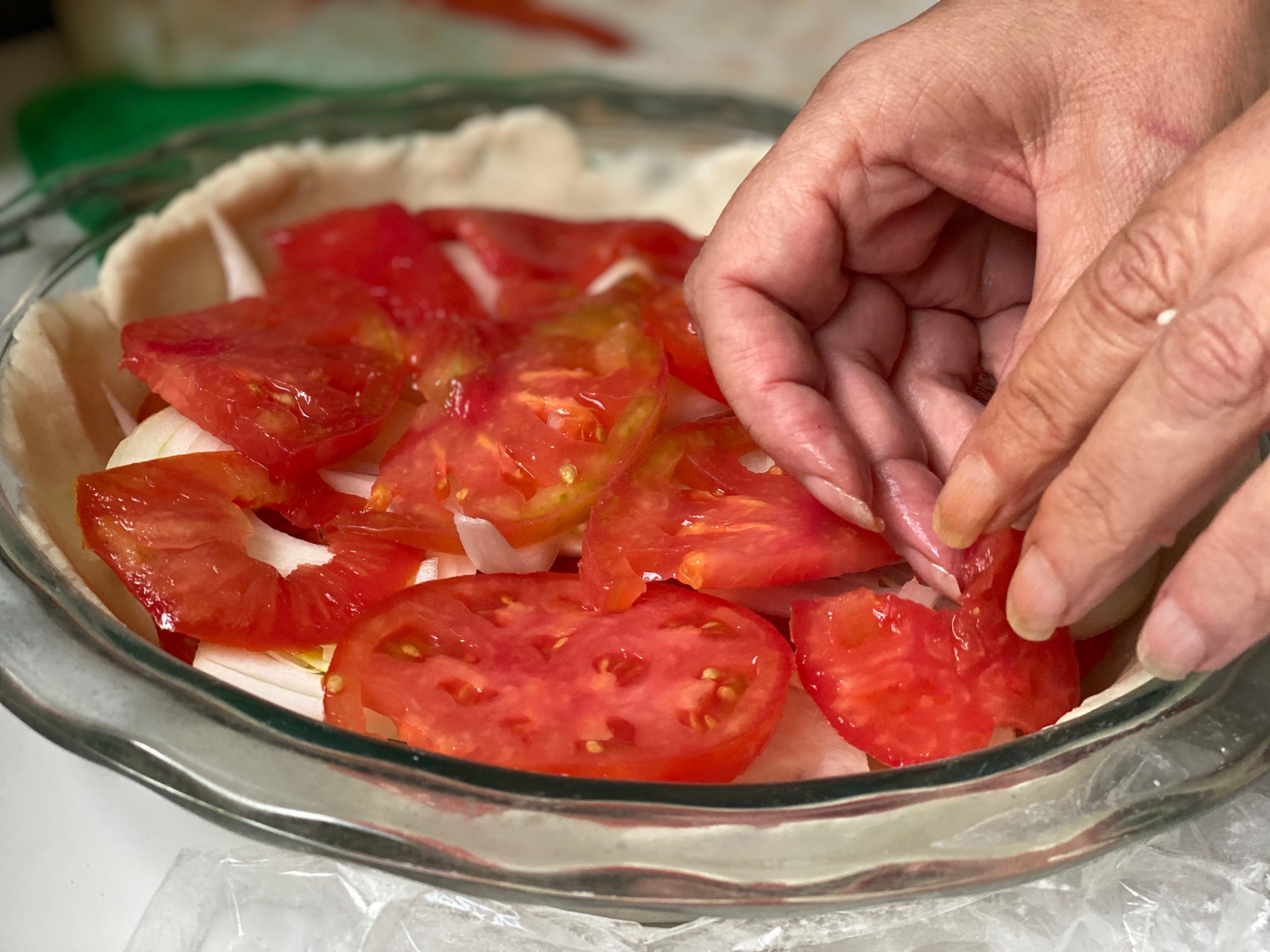 Locally Grown Eats: Tomato and Vidalia Onion Pie