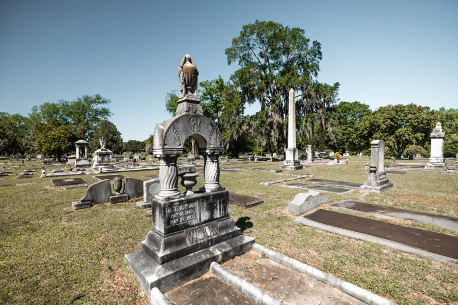graves at Northview Cemetery
